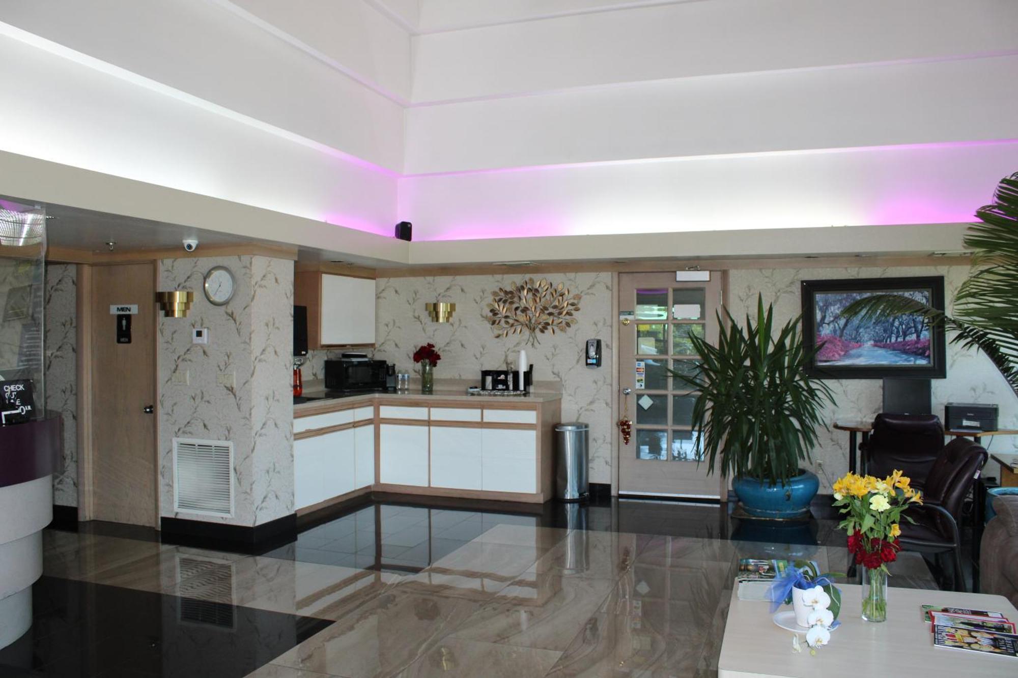 Americas Best Value Inn Phoenix Medford Dış mekan fotoğraf